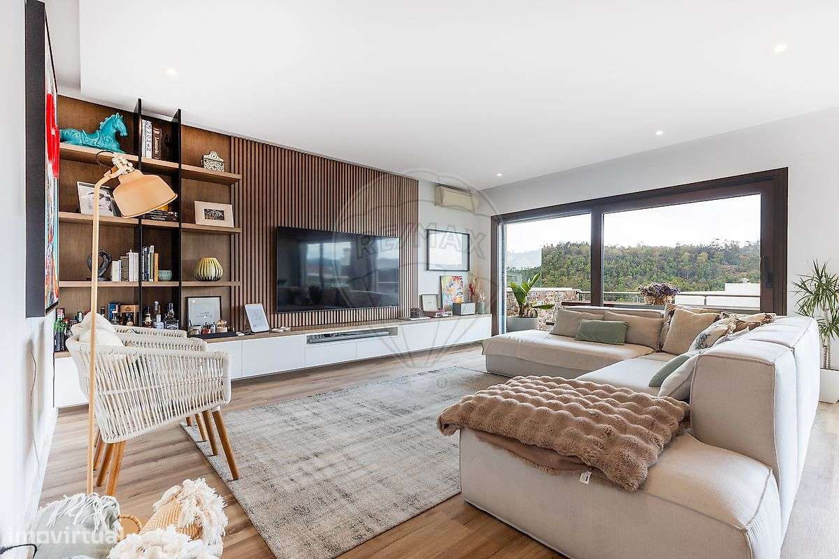 Moradia T6 para venda - Grande imagem: 4/50