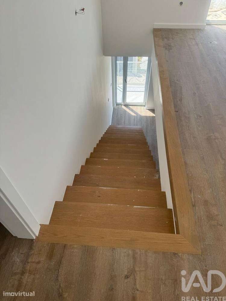 Apartamento T3 em Carregal do sal de 202,00 m2 - Grande imagem: 4/7