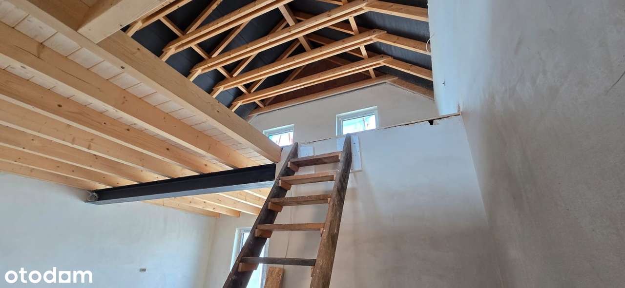 Piękny i funkcjonalny dom z garażem pod lasem w Zawadzie - Pełny obrazek: 4/10