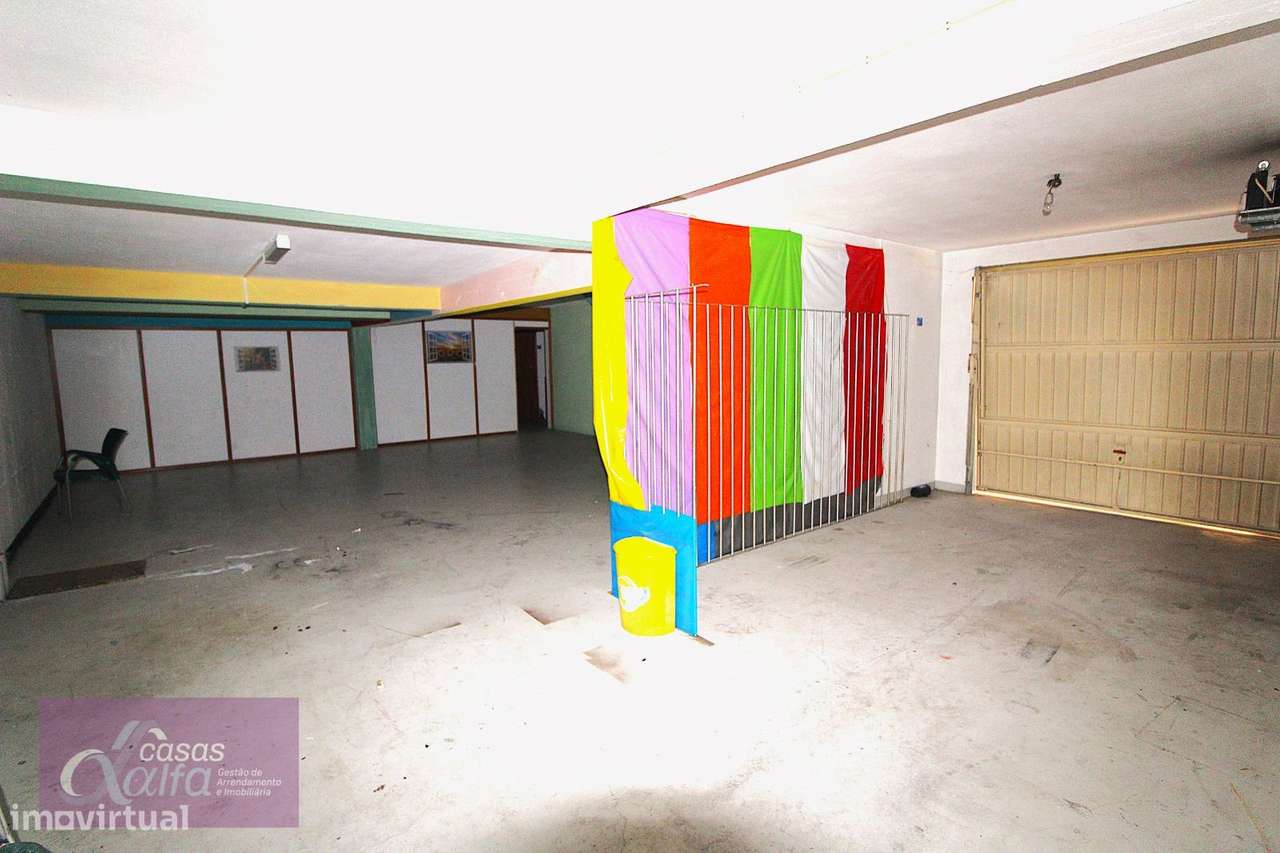 Loja com licença para restauração  centro de Monte Redondo-20