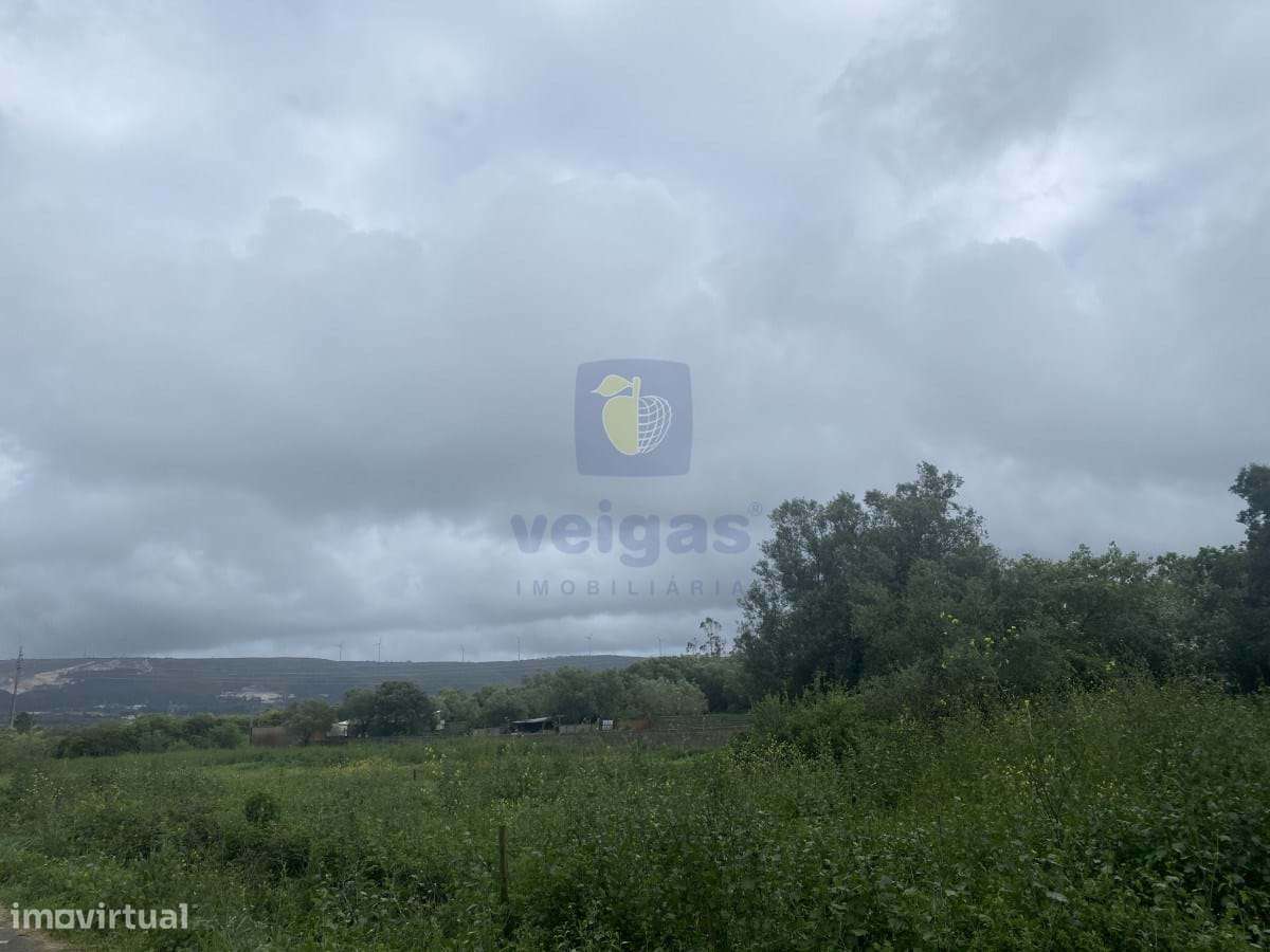 Terreno Turquel para construção de instalações fabris, armazéns, ou ou - Grande imagem: 5/18