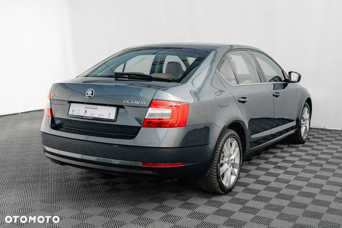 Skoda Octavia 2.0 TDI SCR Style DSG - 6