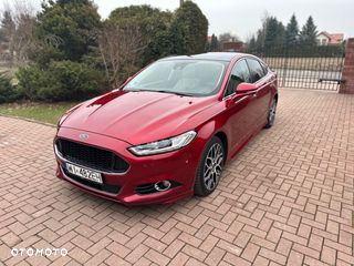 Ford Mondeo 2.0 EcoBoost ST-Line X