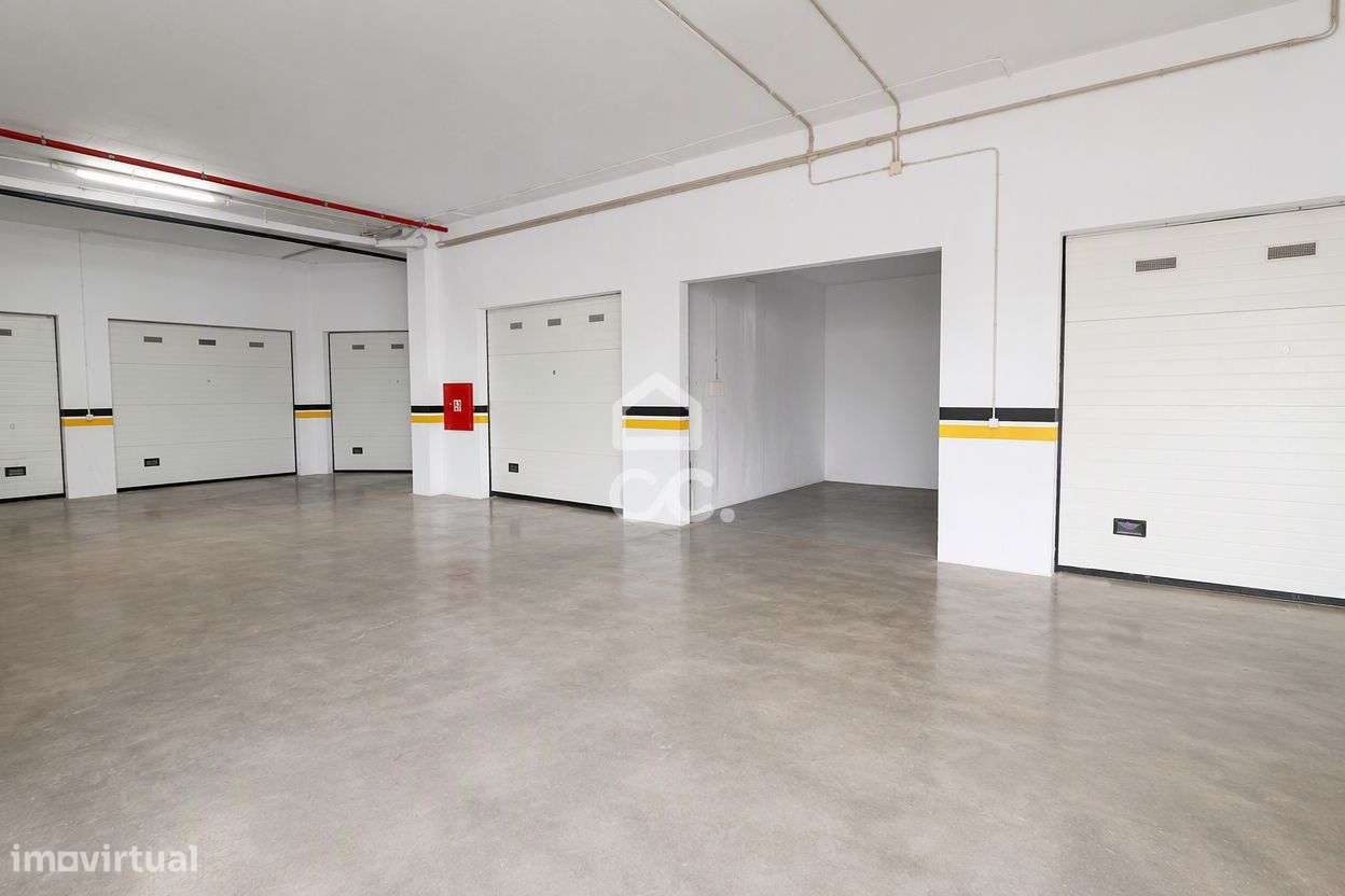 Apartamento T3 com garagem na Quinta de São Luís, Pereira.-23
