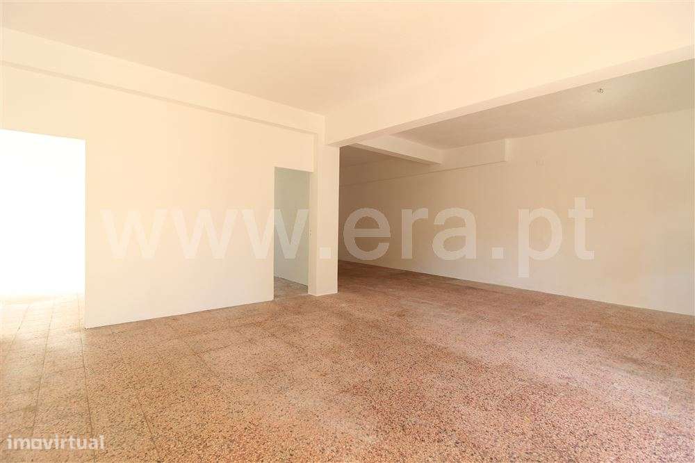 Moradia Geminada 2 quartos, Venda-25