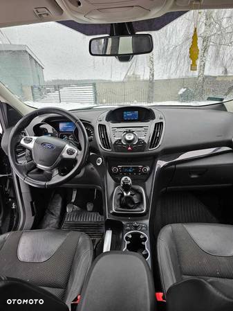 Ford Kuga 2.0 TDCi 4WD Titanium - 6