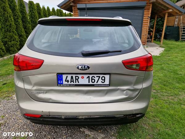 Kia Ceed 1.4 CVVT Attract - 3