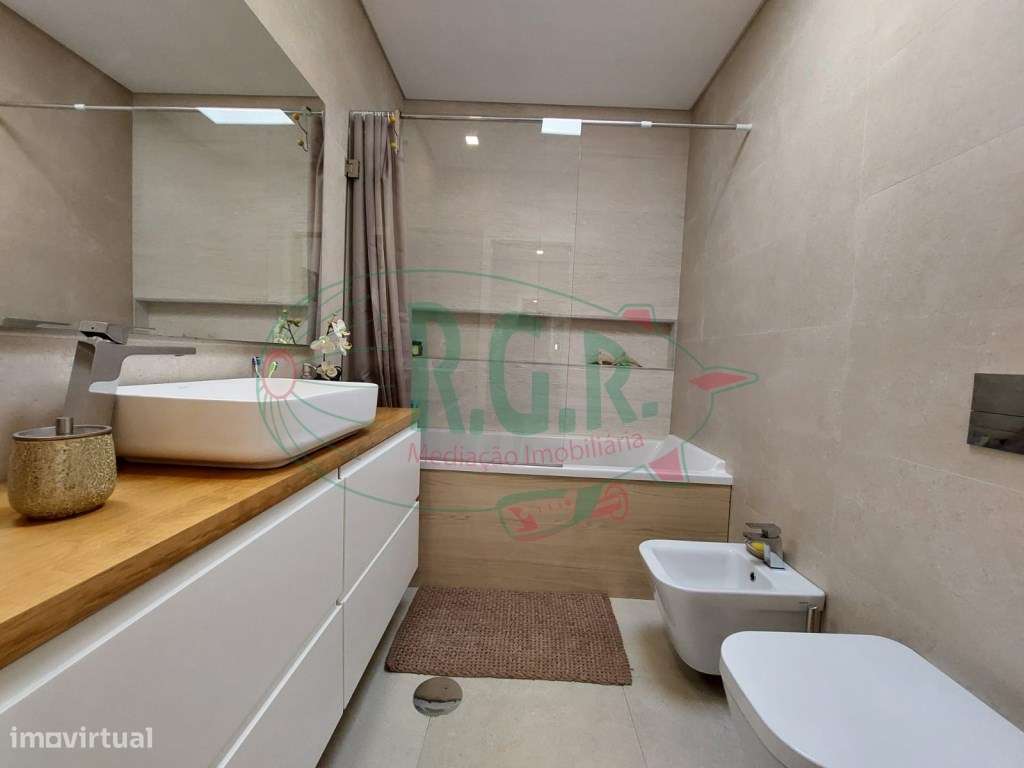 Moradia T3+1 Térrea | São Cosme | 10 min Porto-48