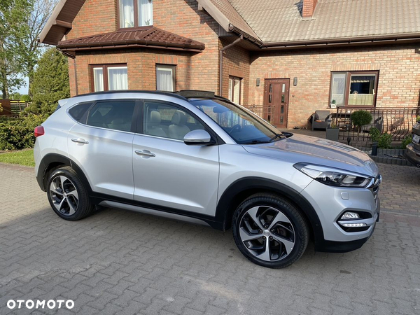 Hyundai Tucson 2.0 CRDi 4WD Automatik Premium - 4