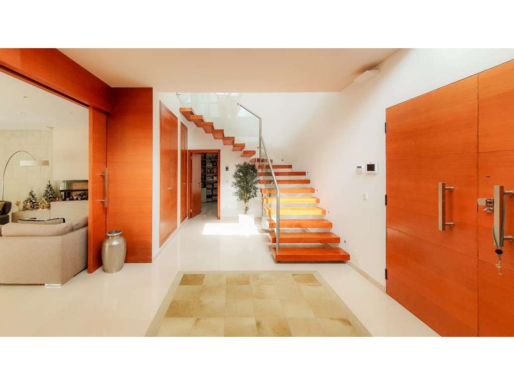 Moradia T5 Contemporânea na Arrábida - Elegância, Conforto e Exclus... - Grande imagem: 2/38