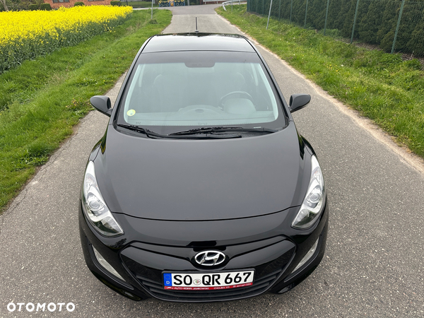 Hyundai I30 Kombi 1.6 CRDI Passion Plus - 11