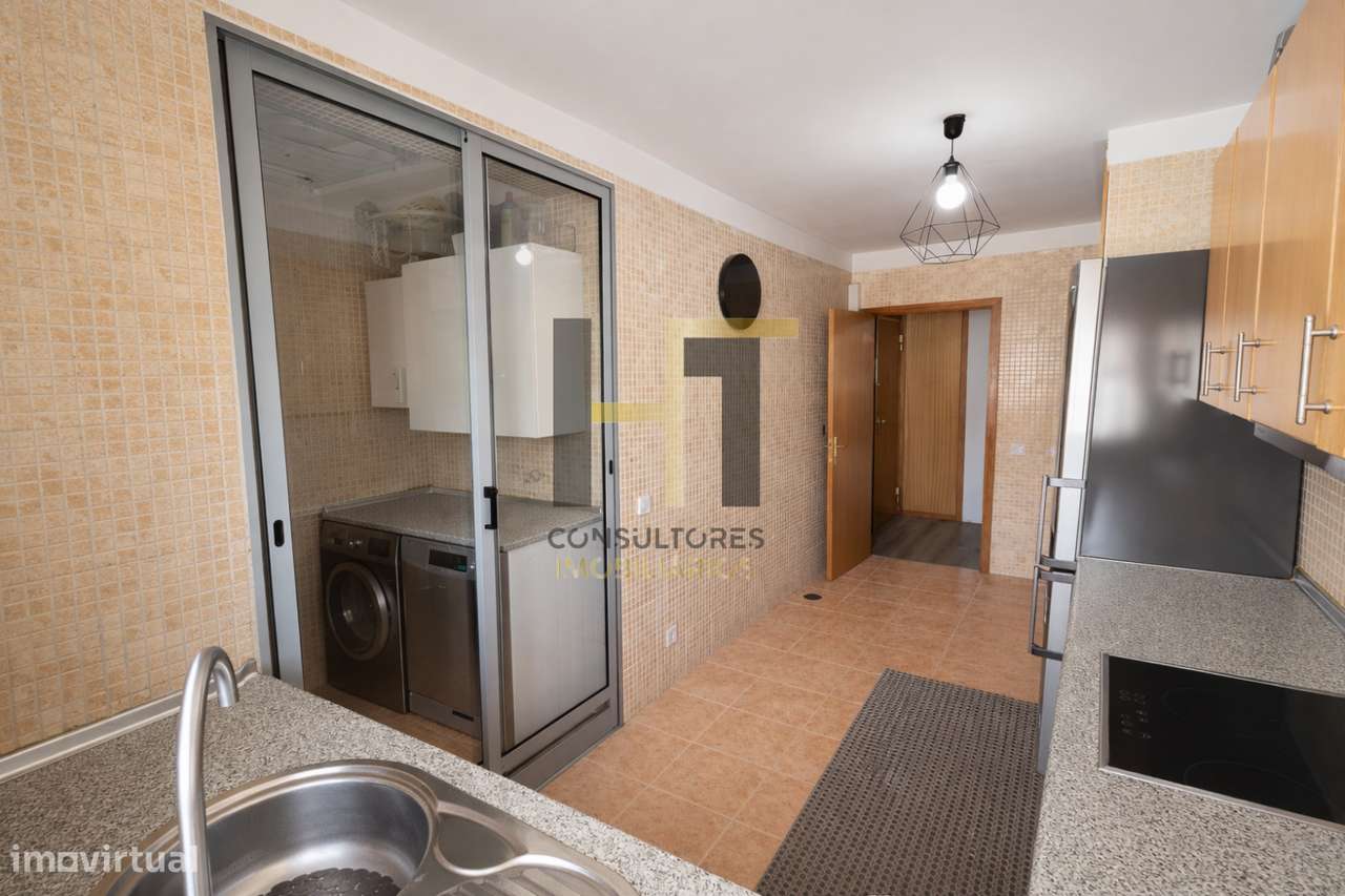 Apartamento | T2 | 2 Frentes | Valongo-6