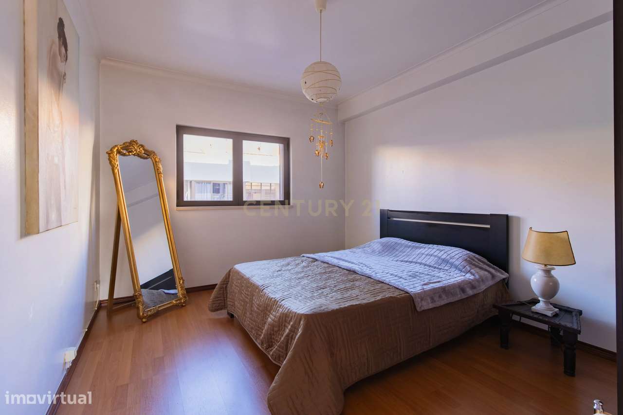 Apartamento T2 com Garagem e Sótão em Alcobaça - Excelente Oportunidad-10