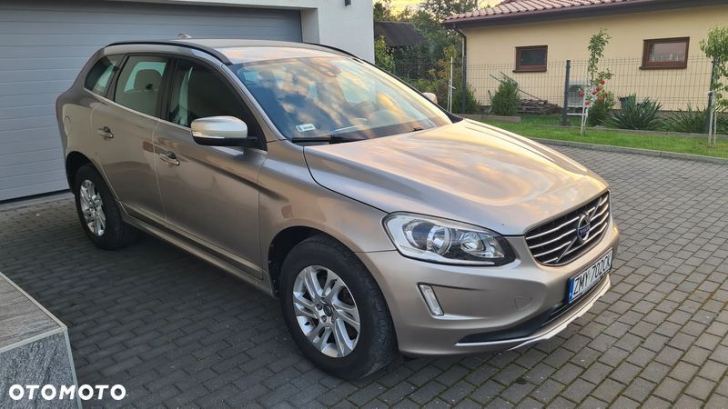 Volvo XC 60 D3 Geartronic Momentum - 1