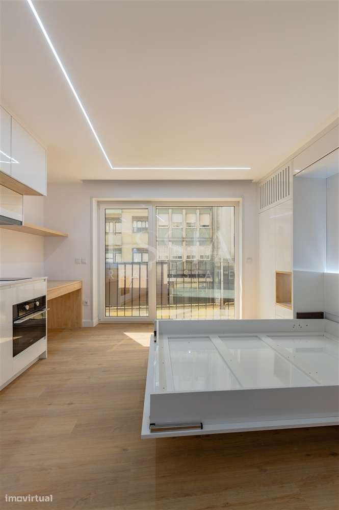 TO com Varanda Centro Porto | T0 Novo Faria Guimarães | City On-2