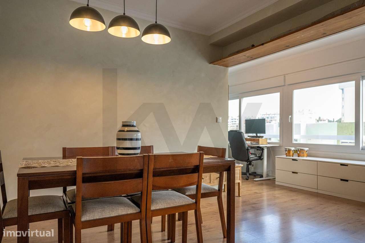 Apartamento T2 Renovado | Muito Soalheiro – Paço de Arcos, Oeiras - Grande imagem: 5/39