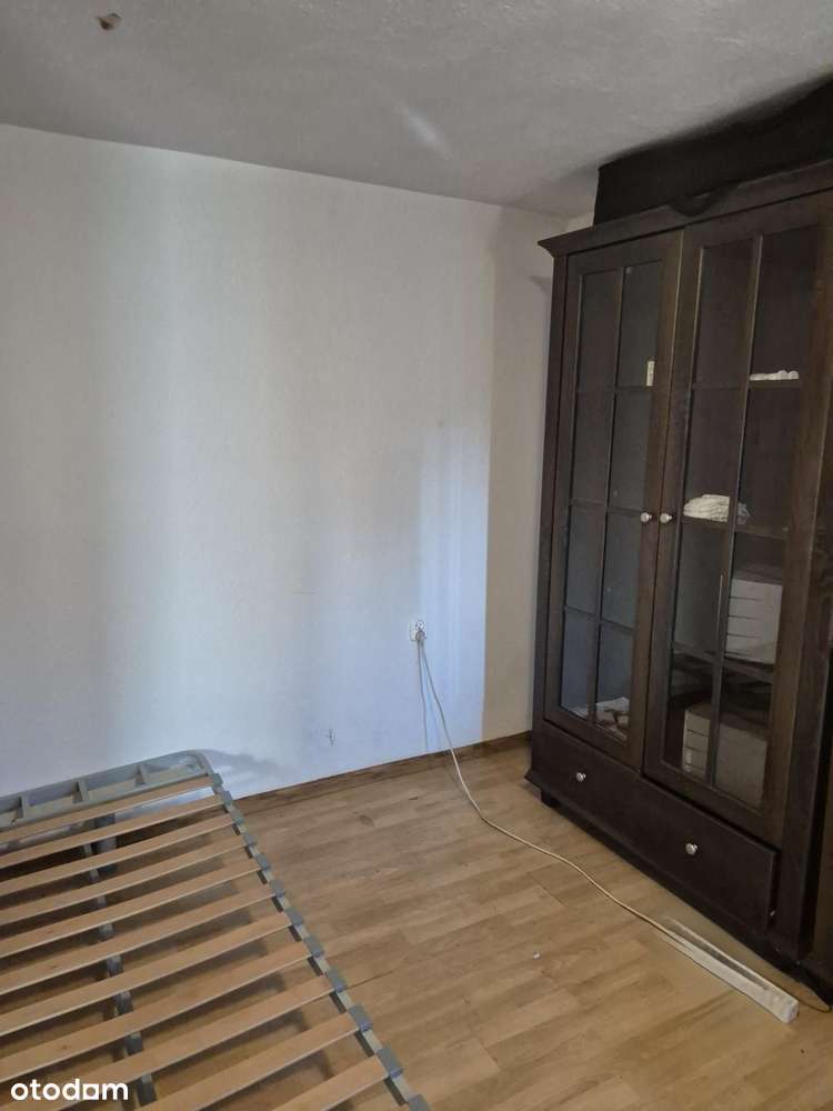 Mały biały domek-5