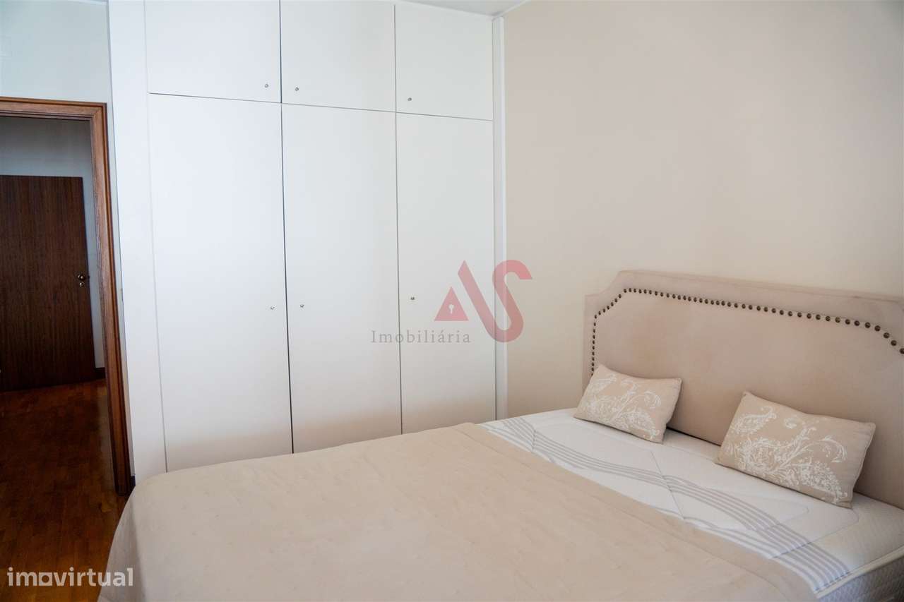Apartamento T2+1 ao lado da casa da arquitetura em Matosinhos-15