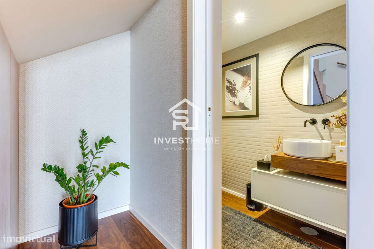 Moradia T3 | 2 Frentes | 2022 | 3 suites | Box | Jardim | Terraço - Grande imagem: 5/58