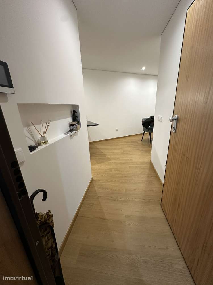 T2 PRONTO EM CONDOMÍNIO C/ PISCINA-14