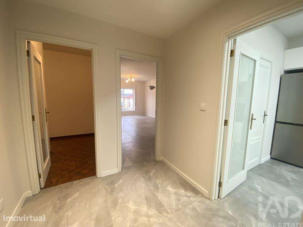 Apartamento T3 em Rio Tinto de 113 m2 - Grande imagem: 3/33