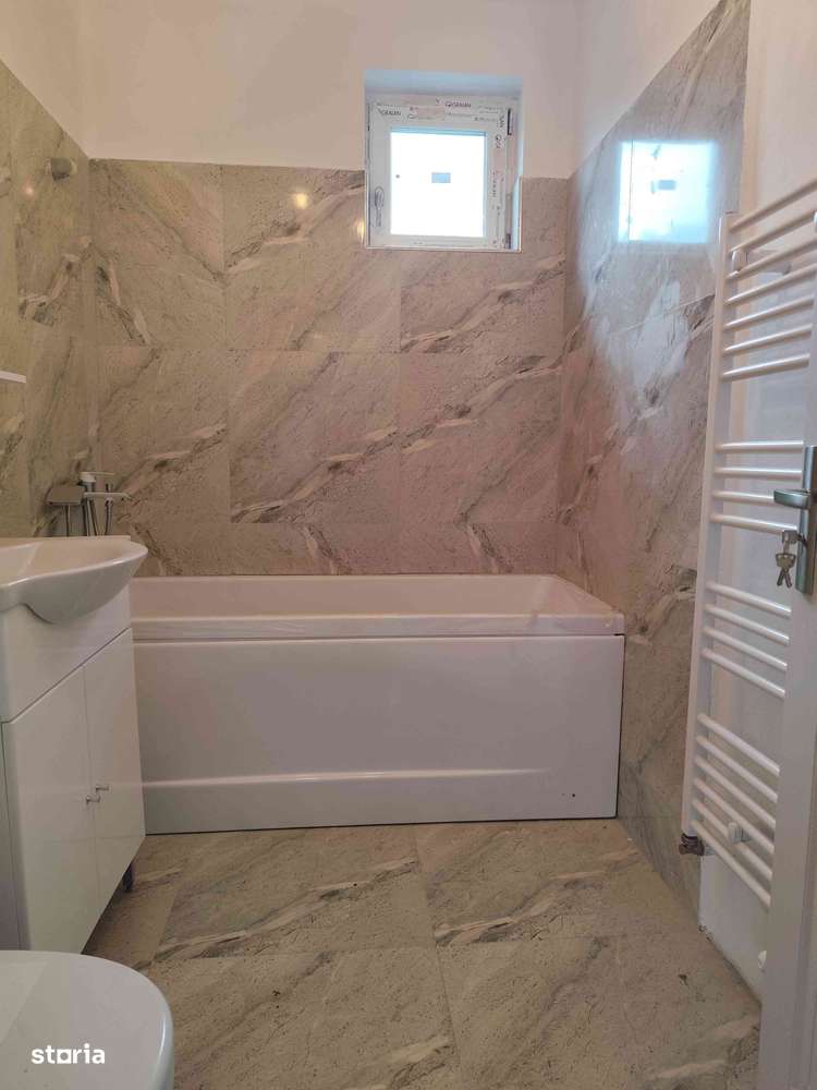 Casa "Parter"- 3 camere și pod mansardabil, in  Simnicu de Sus - Imagine principală: 4/8