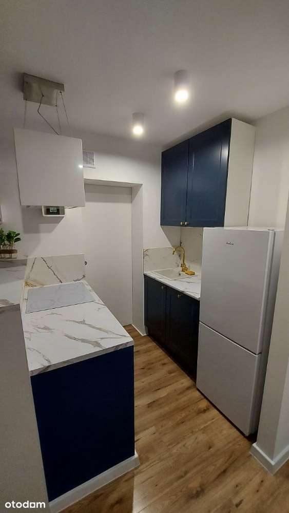 2 pokoje + garderoba na KAROLEWIE - Pełny obrazek: 3/13