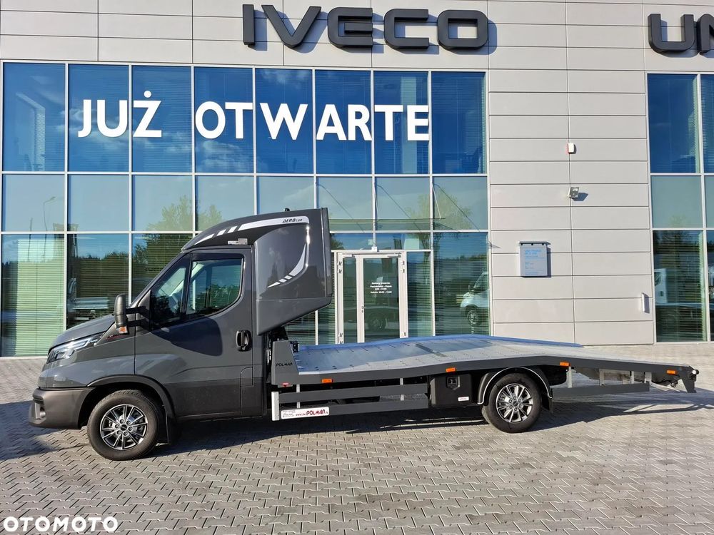 Iveco 35S18H 3.0 BLACK FRIDAY- WYPRZEDAŻ LAWETA+SPANIE LAWETA z opcją spania - 3 litry silnik - niezależne ogrzewanie GRATIS