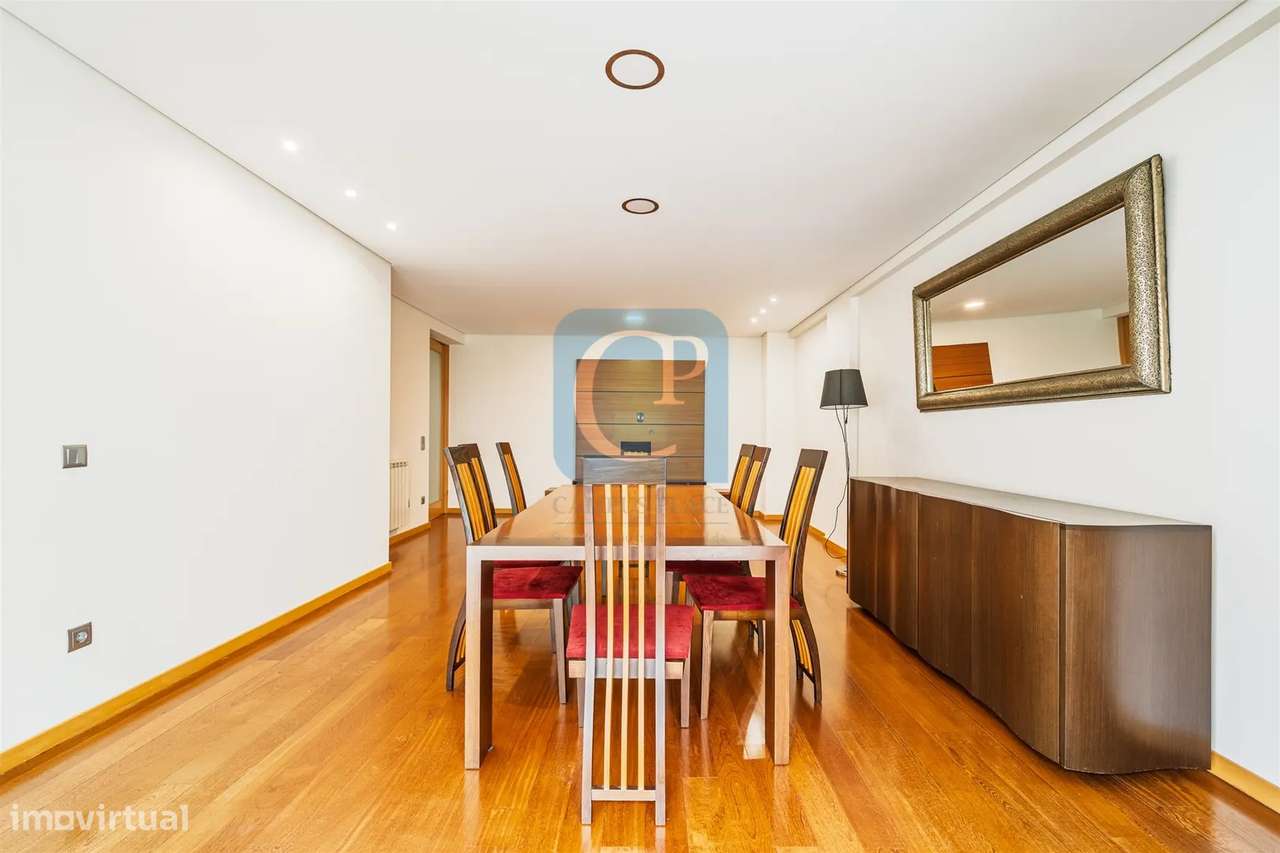 Apartamento T2+1 com varanda em Pedrouços, Maia - Grande imagem: 3/29