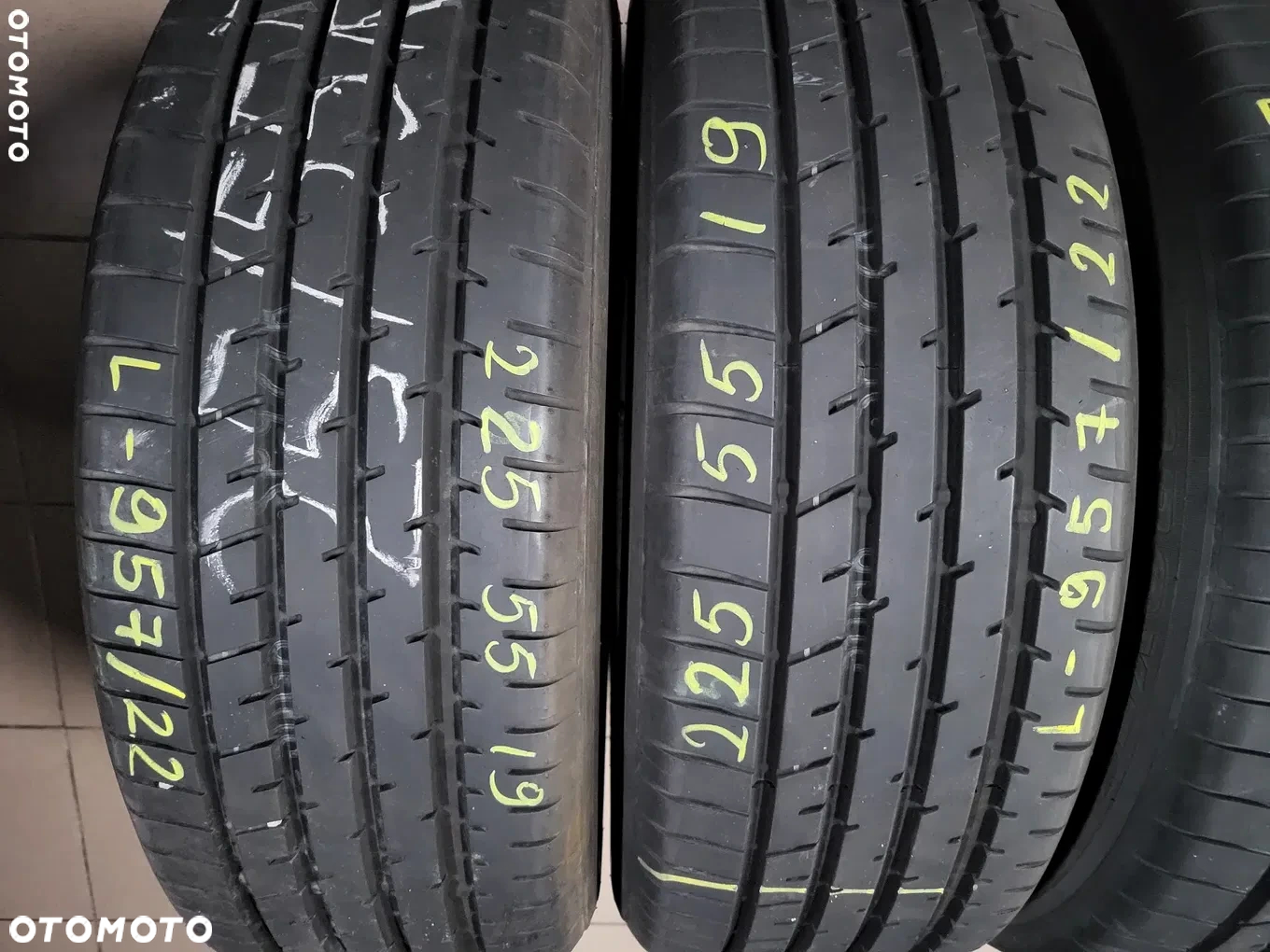 225/55R19 99V (L957/22)003 4szt 6,5/7mm R46A Proxes TOYO LETNIE - 3