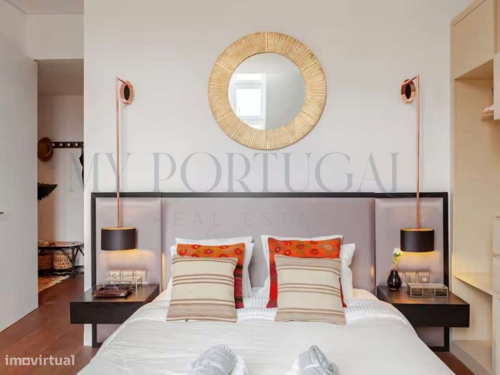 Refúgio de Design e Luz na Praça Dom Luís I - Onde o Rio encontra a...-14