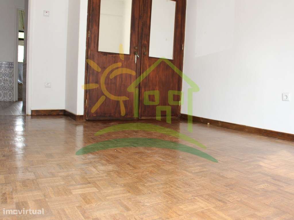 T1 Olival Basto a 10 minutos a pé do metro - Sr. Roubado-21