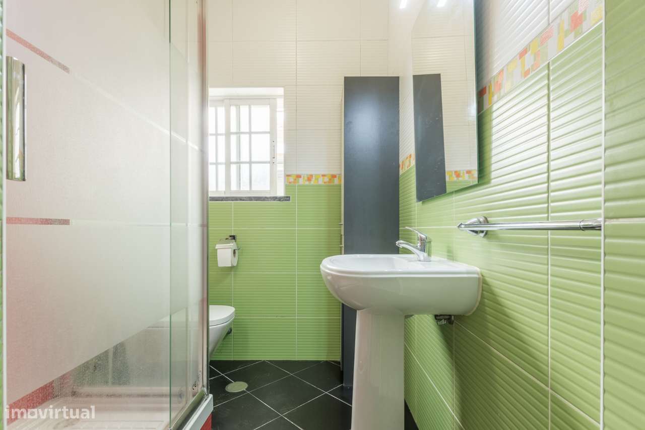 Moradia Geminada T3 - Quinta do Conde-10