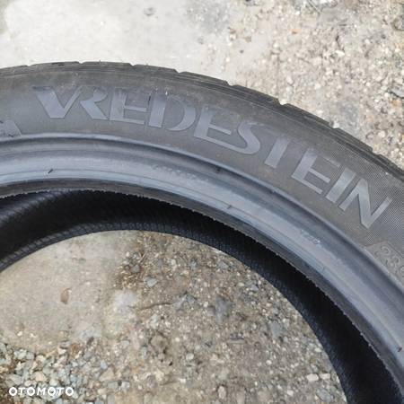 235/40/18 vredestein wintrac xtreme s - 4