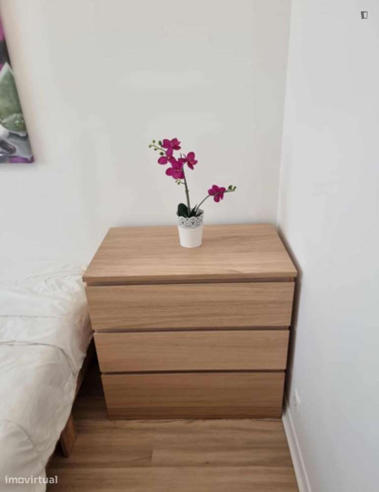 Quarto - localizado em Arroios Lisbon - Grande imagem: 4/5