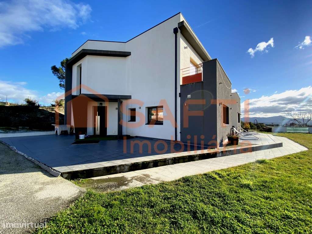 Moradia Unifamiliar T3 em Valpaços - Grande imagem: 2/43