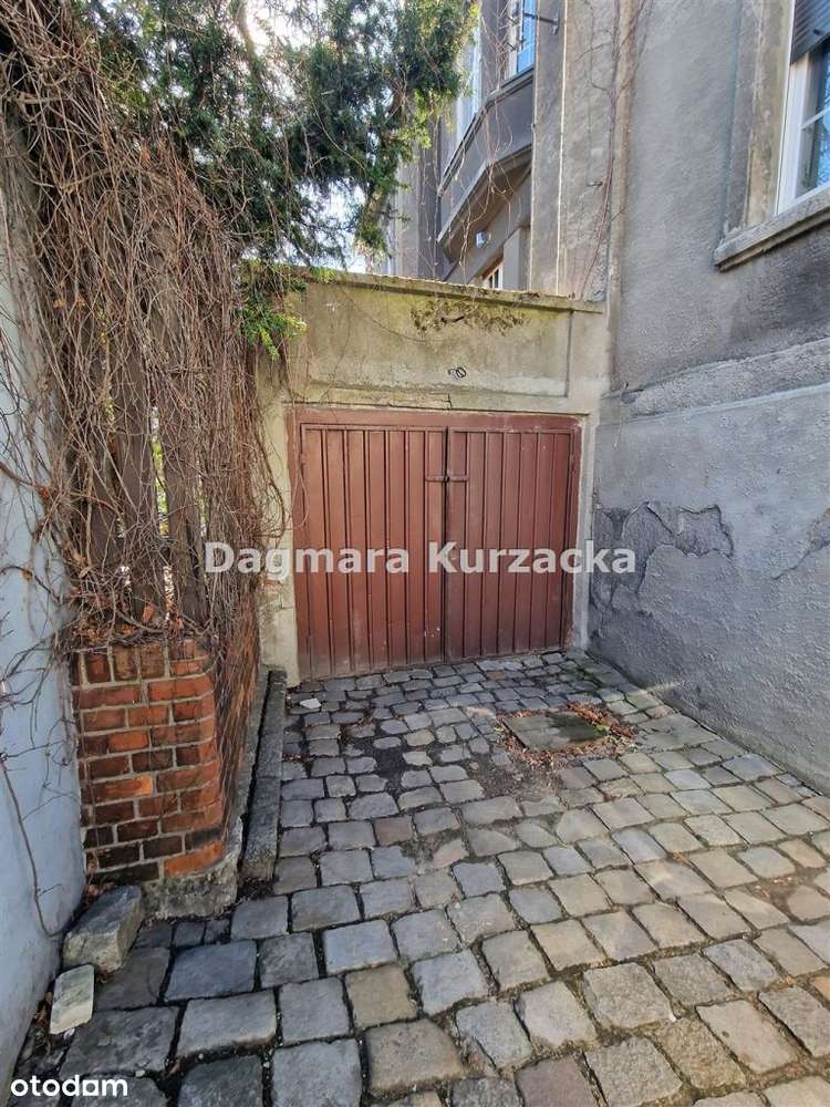 Lokal ul. Pułaskiego, 50m2, Garaże-11