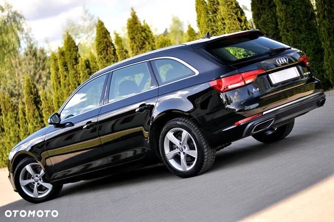 Audi A4 35 TFSI mHEV S Line - 5