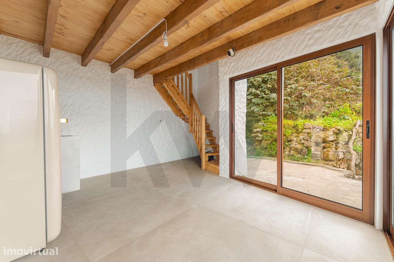 Palheiro T1 com Vista Mar Única – Fajã da Areia, São Vicente - Grande imagem: 4/28