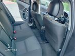 Toyota Avensis 1.6 Comfort - 6