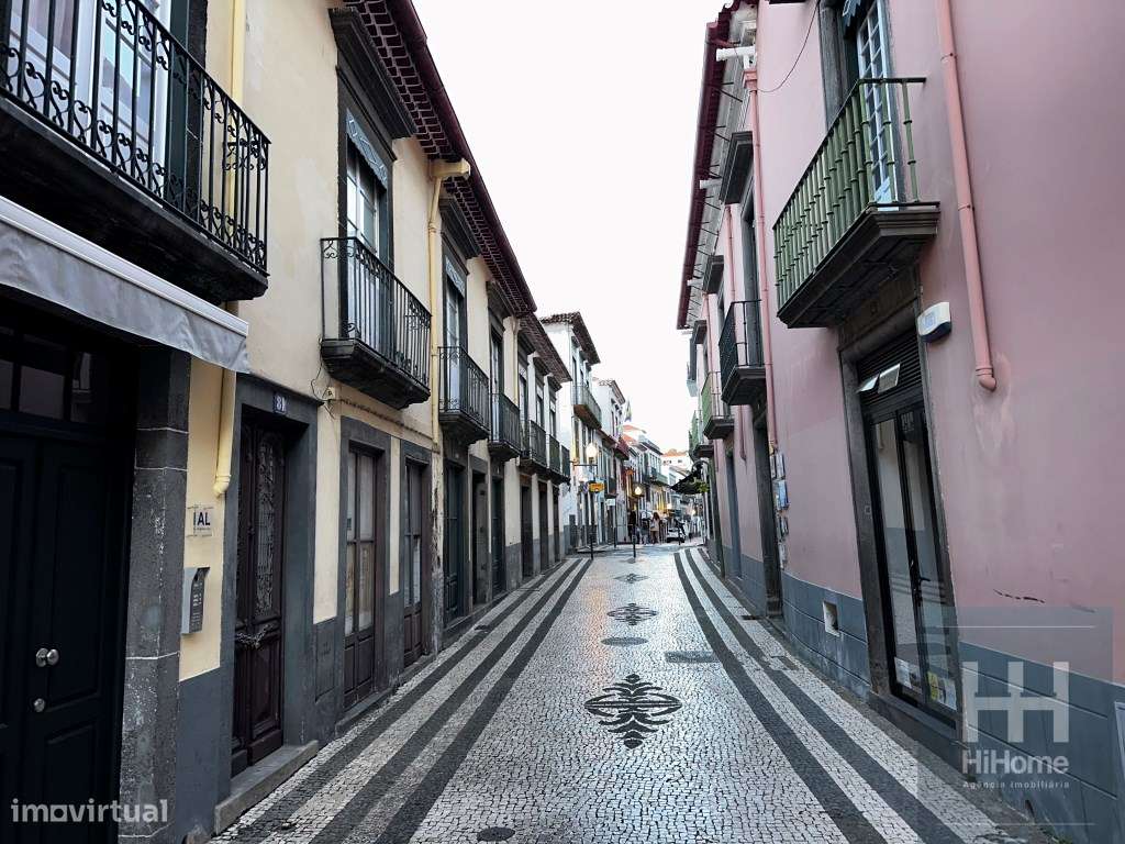 Predio na Rua da Carreira - Grande imagem: 5/13