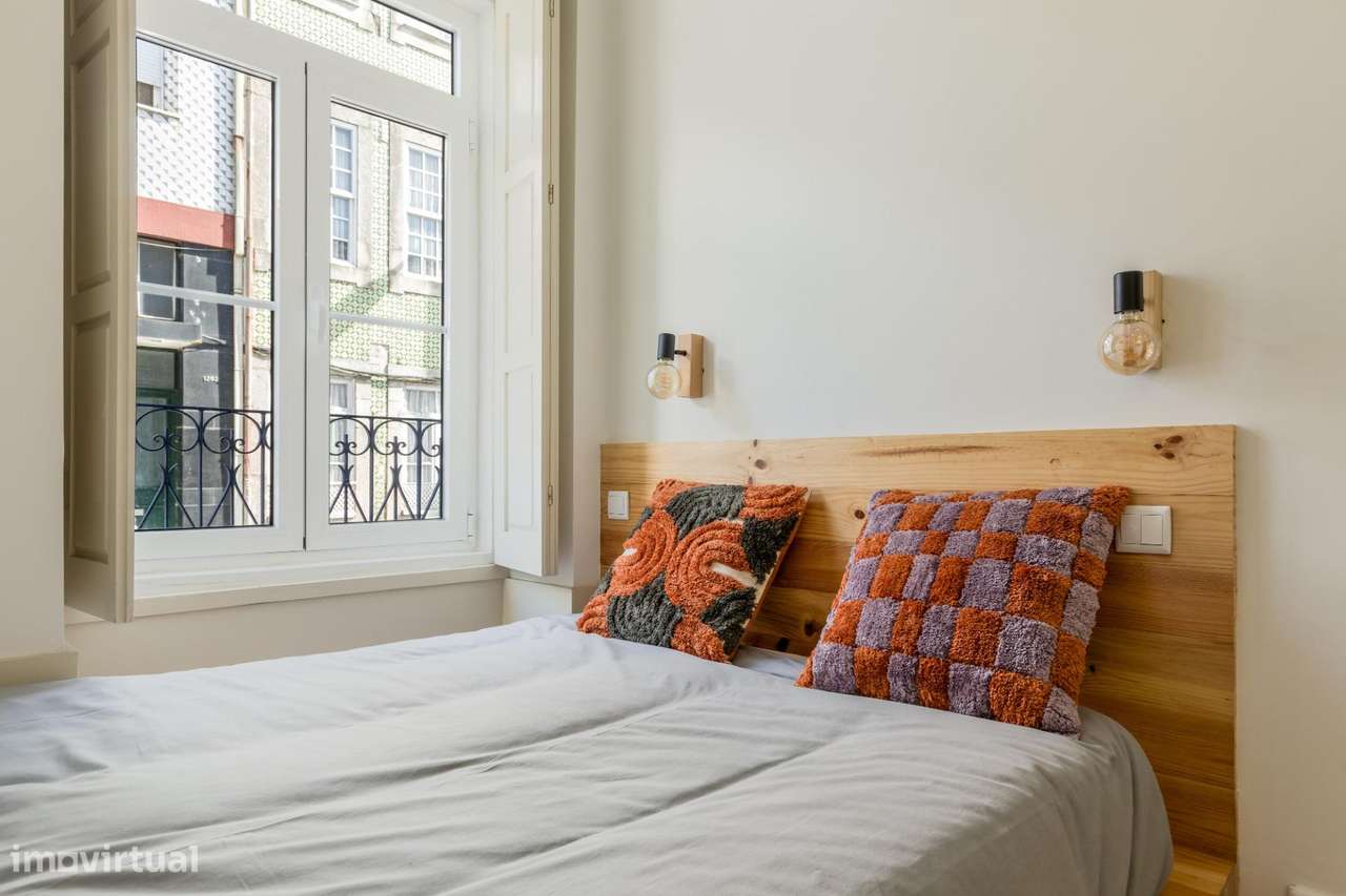 Apartamento T1 com jardim privado, na Rua Bonjardim-4