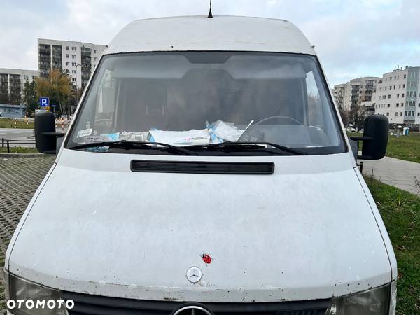 Mercedes-Benz Sprinter 310D - 2