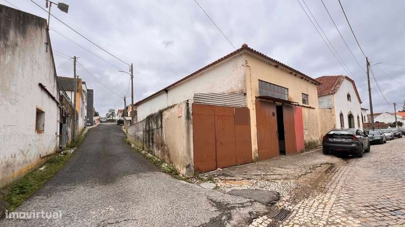 Armazém Oportunidade única na Aldeia Gavinha – Alenquer!-34