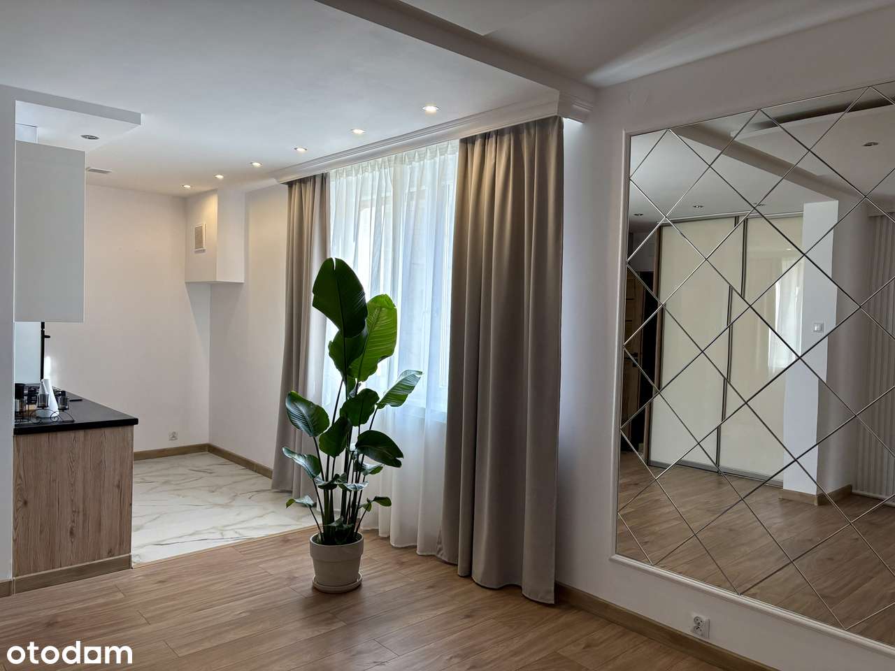 Mieszkanie po generalnym remoncie 54,6m2 | 3 pokoje! zamykany parking!-1