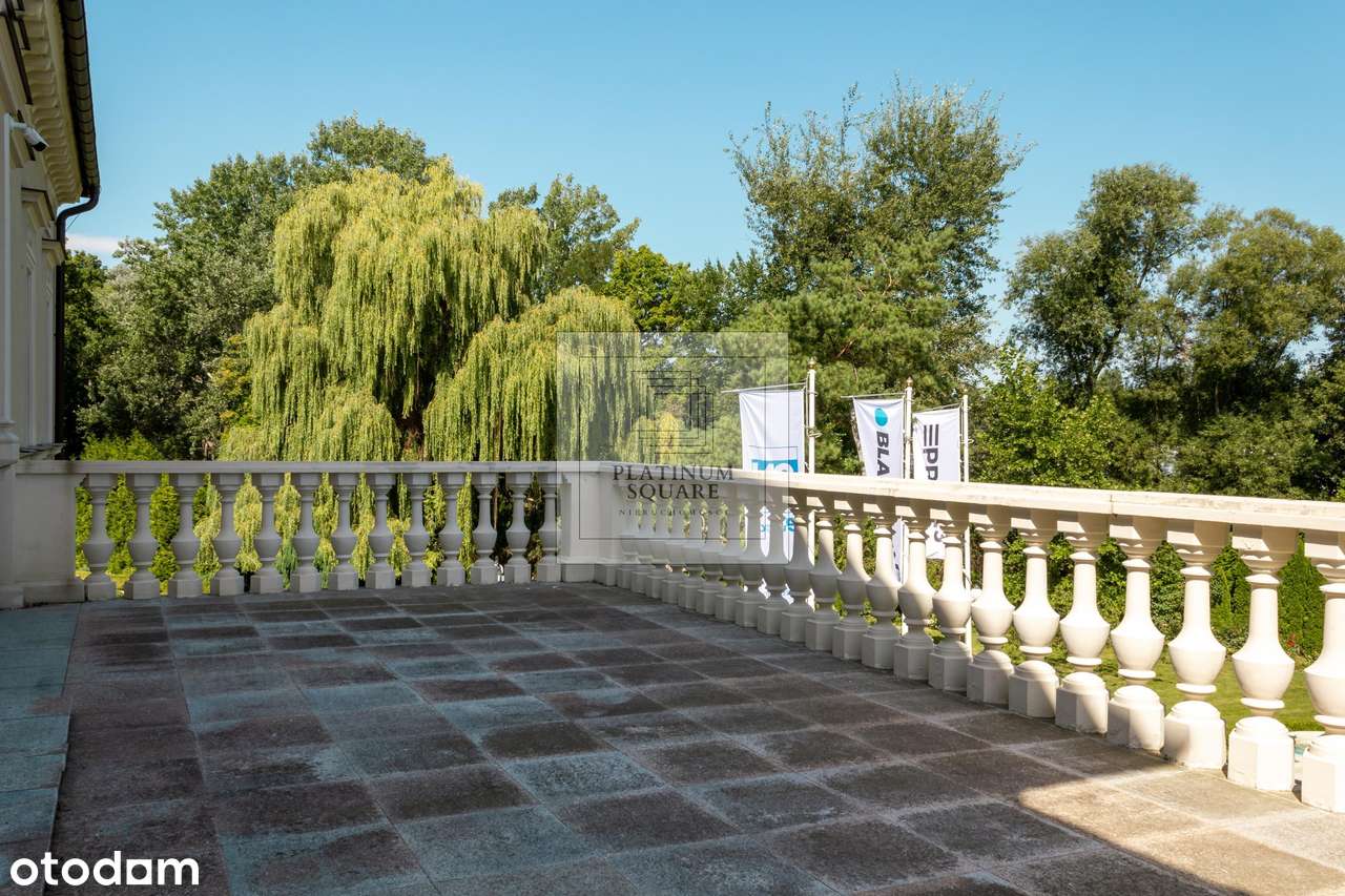 Zabytkowy pałac na sprzedaż  25 ha, prywatny park | okolice Wrocławia,-4