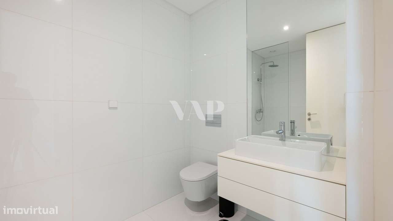 Apartamento T3 de Luxo com Piscina em Vilamoura-16