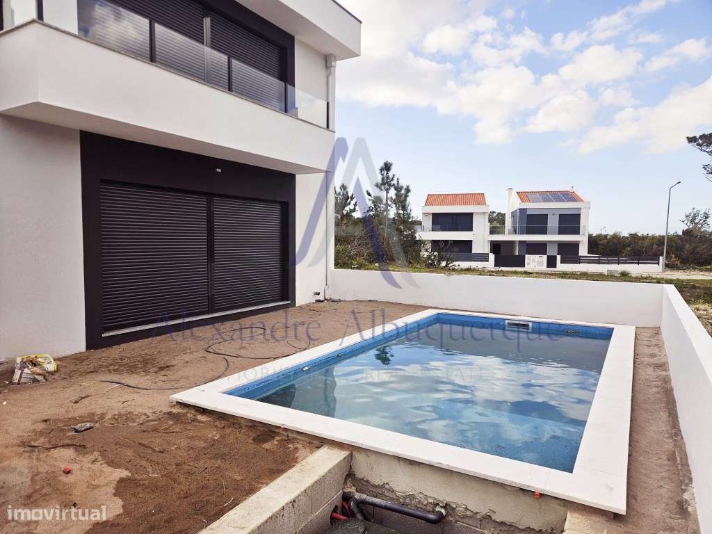 Moradia Contemporânea com Piscina na Lagoa de Albufeira - Grande imagem: 4/40