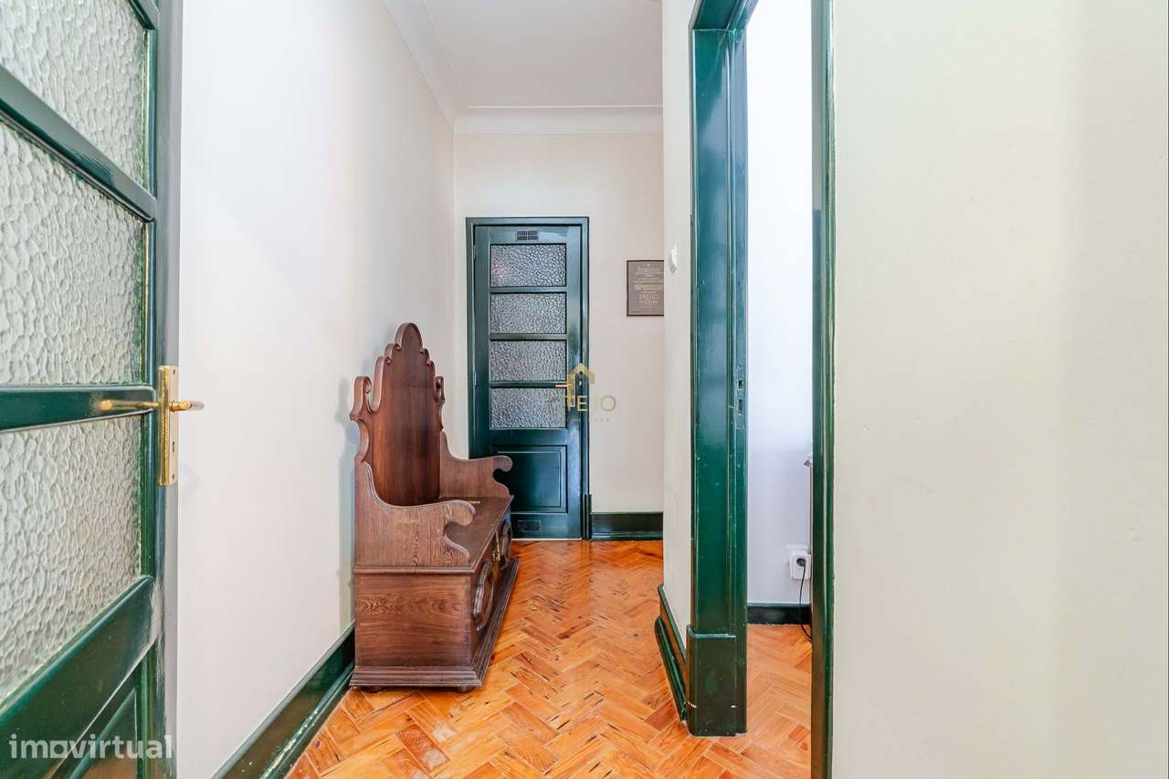 Apartamento T4 Charme Lisboa-18