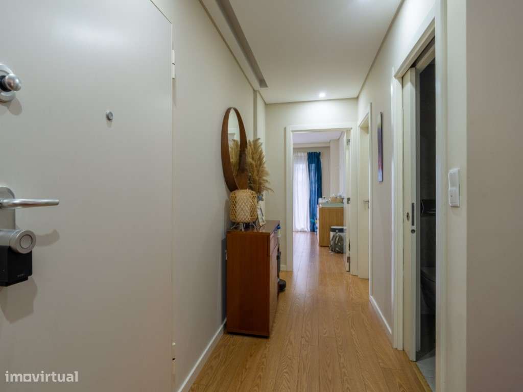 T2 com Suíte, Garagem e 2 Terraços no Empreendimento SolVillas na P...-3